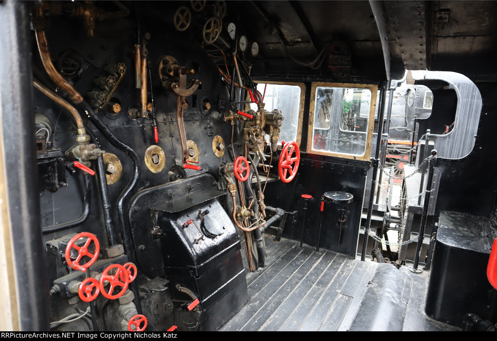 Cab of RENFE No. 141F-2348